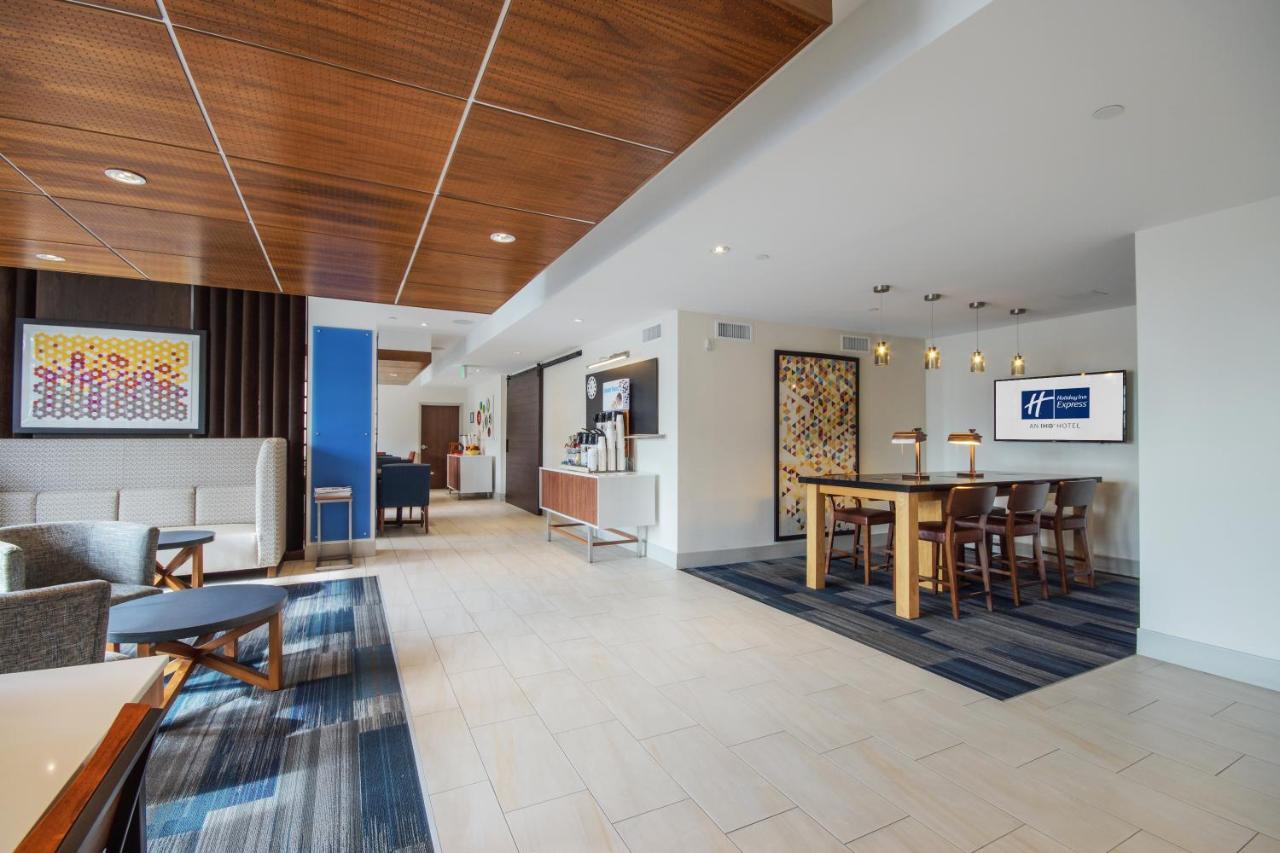 Holiday Inn Express Mira Mesa San Diego By Ihg Zewnętrze zdjęcie